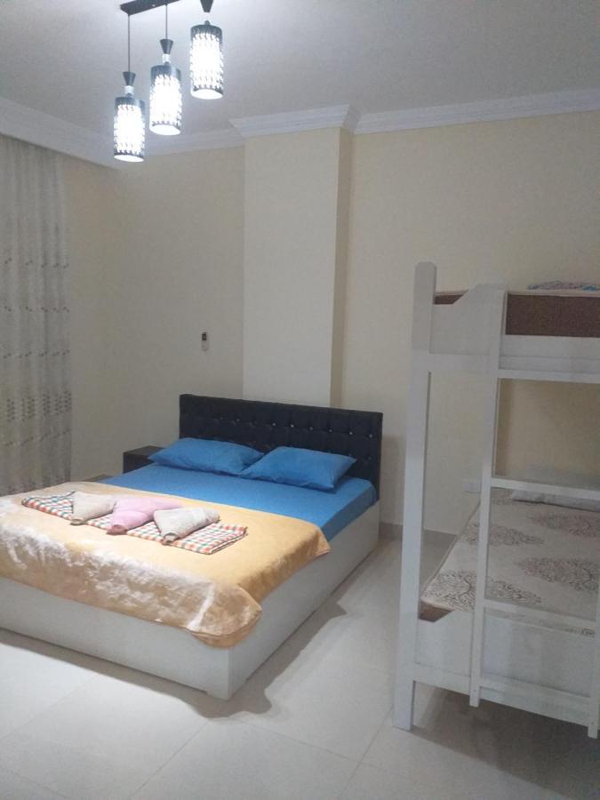 Apartmen With Pool In Sheraton Plaza Marina 301 *